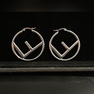 Fashion Jewelry Silver Designer Hoop Earrings